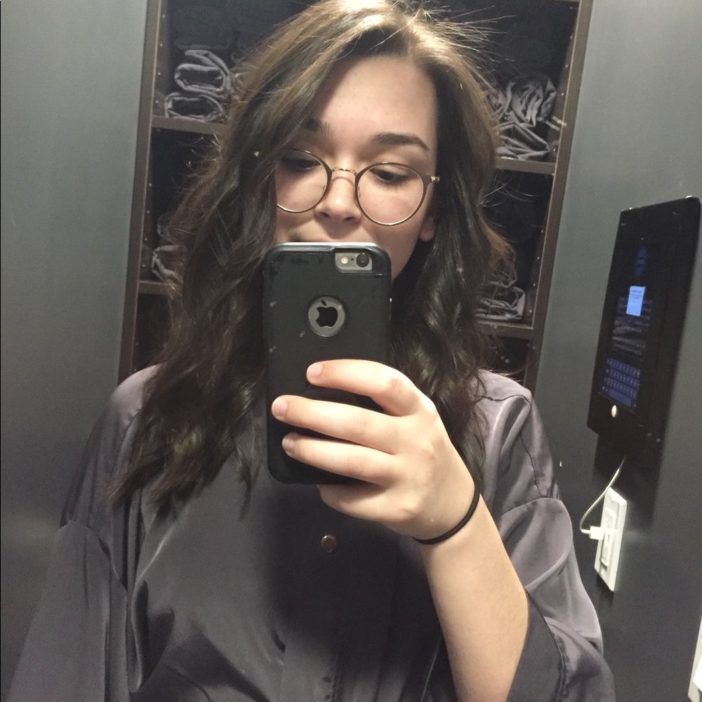 Meet your Posher, Jessica